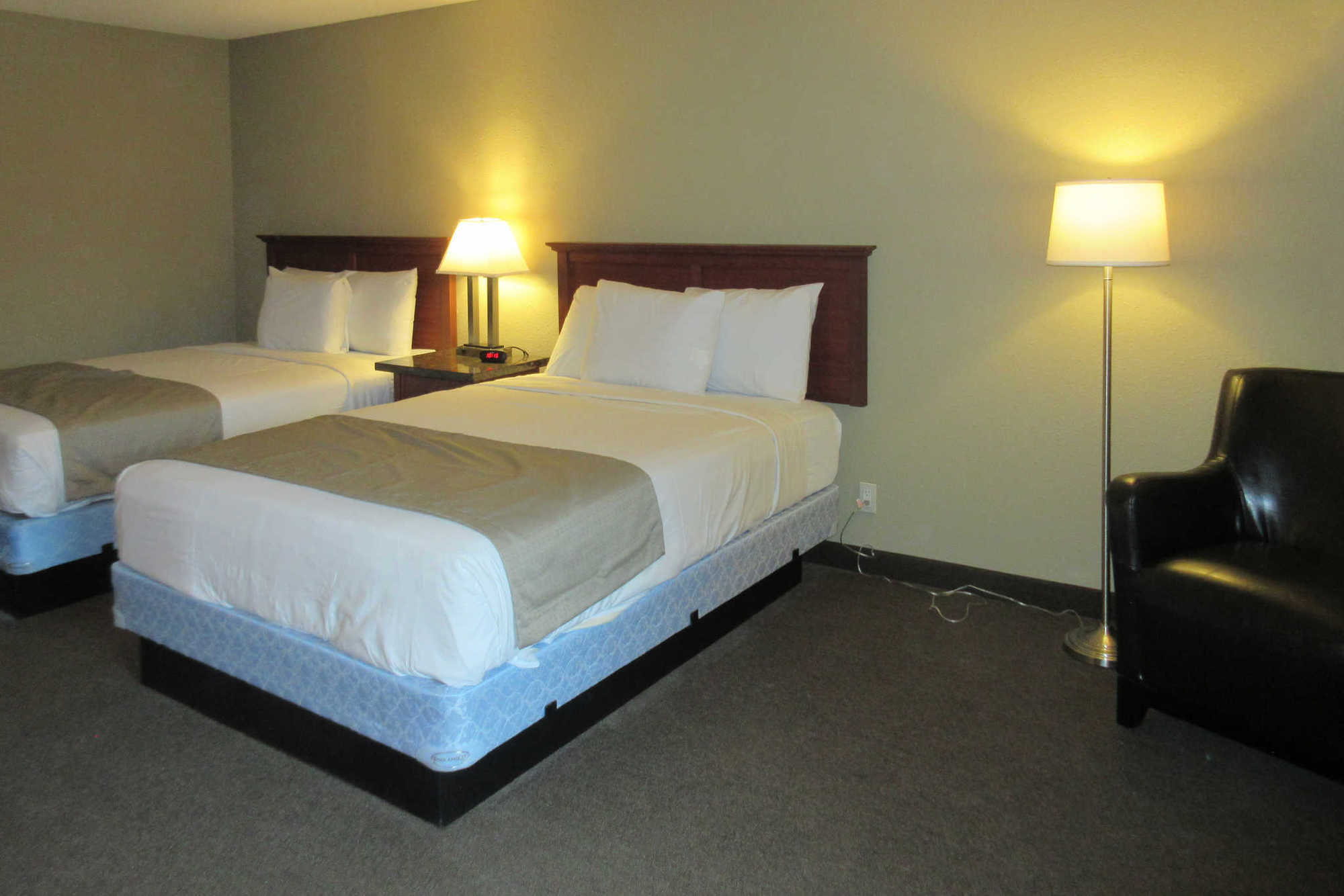 Rodeway Inn & Suites Portland - Jantzen Beach Habitación foto